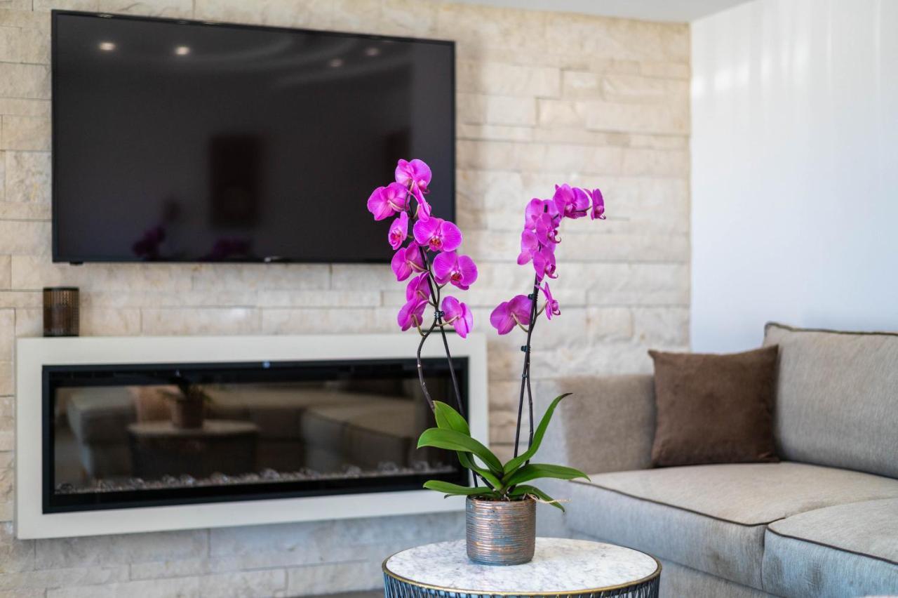 Big Blue Suites Gf إرابيترا المظهر الخارجي الصورة